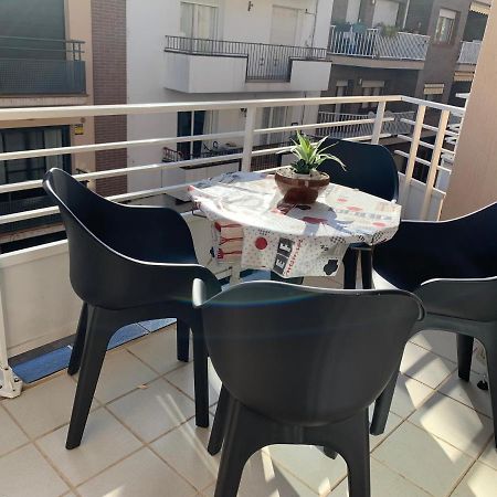 Acogedor Apartamento En Roses - 50M Playa - Wifi - Aire Acondicionado Exterior foto