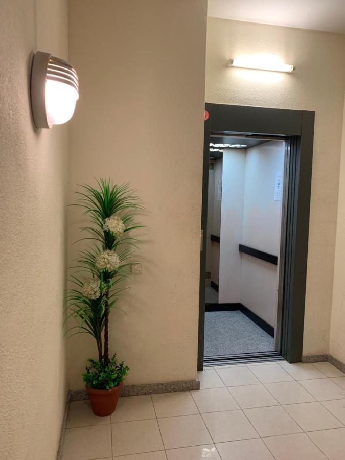 Acogedor Apartamento En Roses - 50M Playa - Wifi - Aire Acondicionado Exterior foto